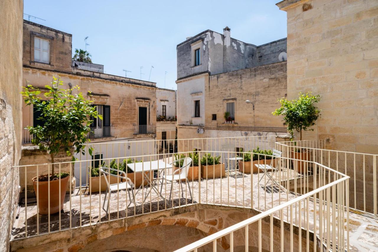 Luleccio Aparthotel Lecce Exterior photo